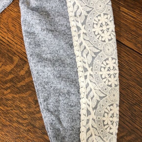 NEW Flora Nikrooz Soft Gray With Lace Jogger Set Sz XS Cozycore, Lounge - Picture 3 of 16
